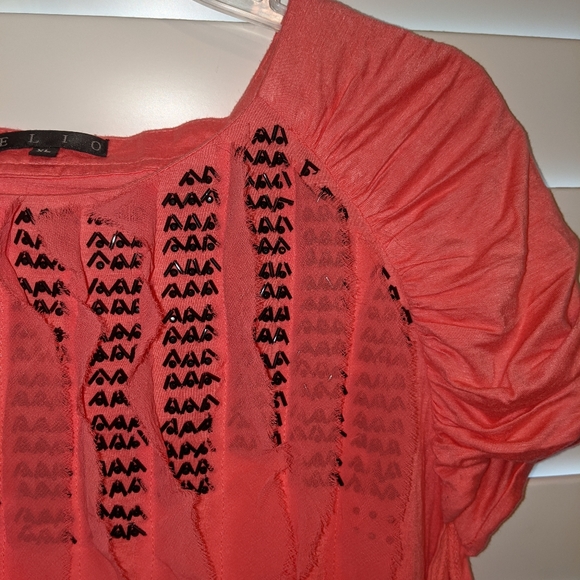 Blouse - Picture 2 of 2